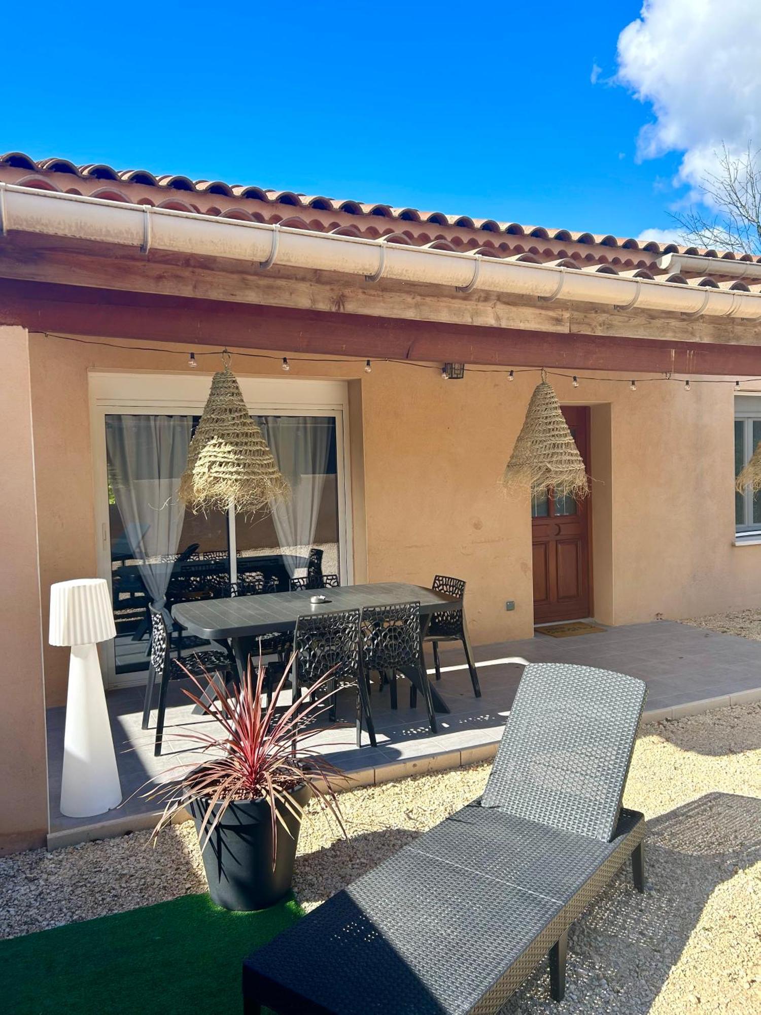 Maison Piscine & Spa Vallon Pont D'Arc Εξωτερικό φωτογραφία