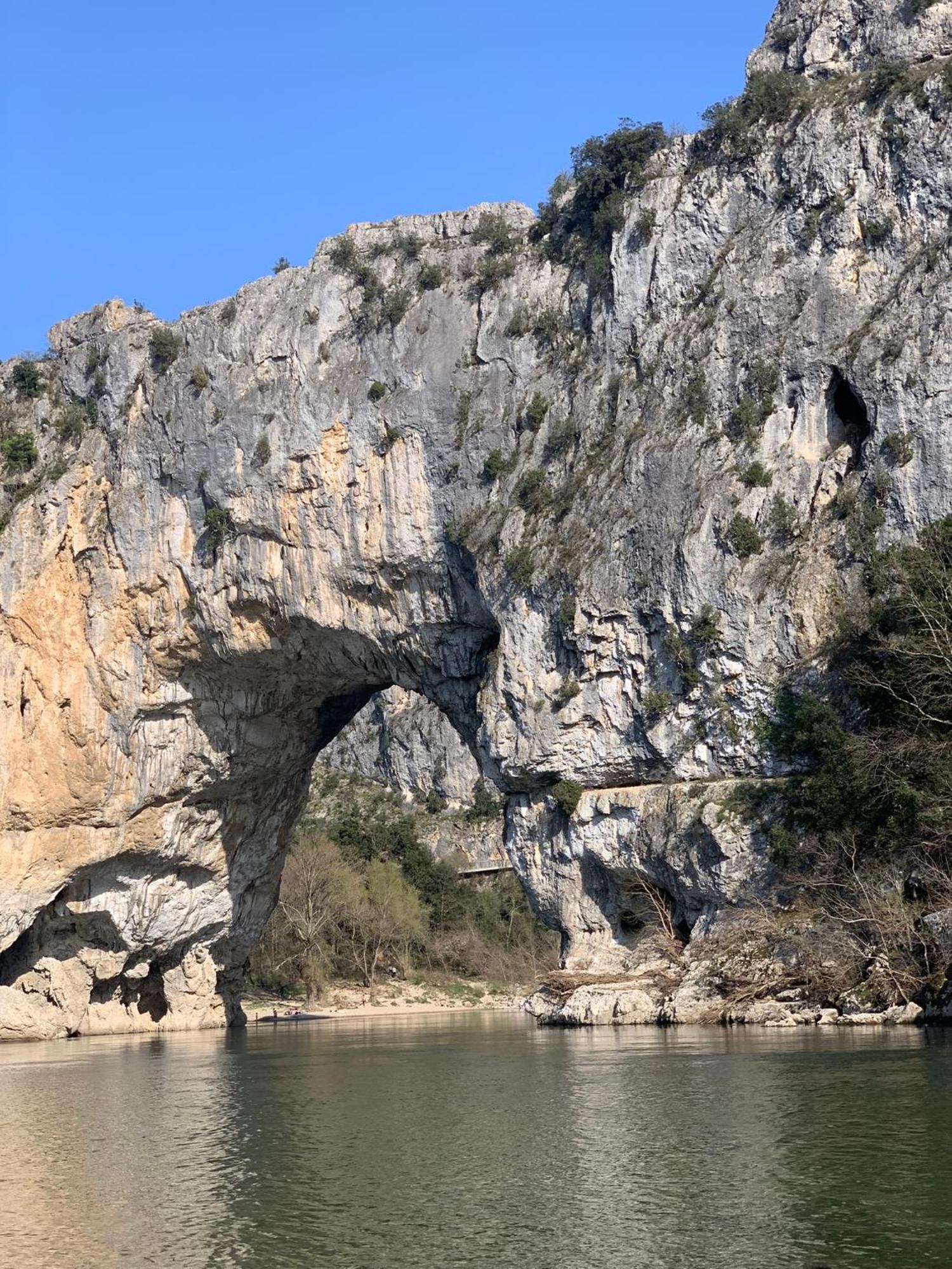 Maison Piscine & Spa Vallon Pont D'Arc Εξωτερικό φωτογραφία
